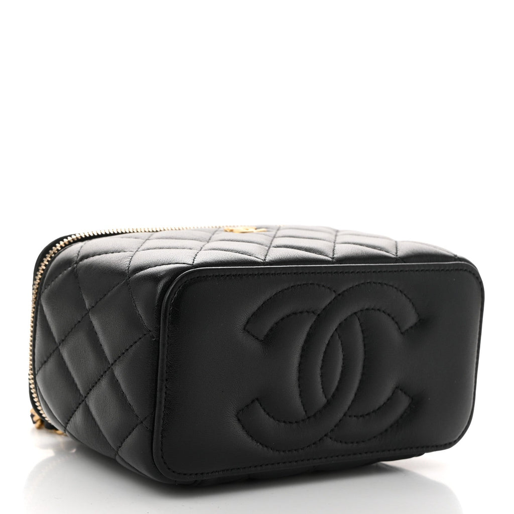 Lambskin Quilted Small Pearl Crush Vanity Case With Chain Black