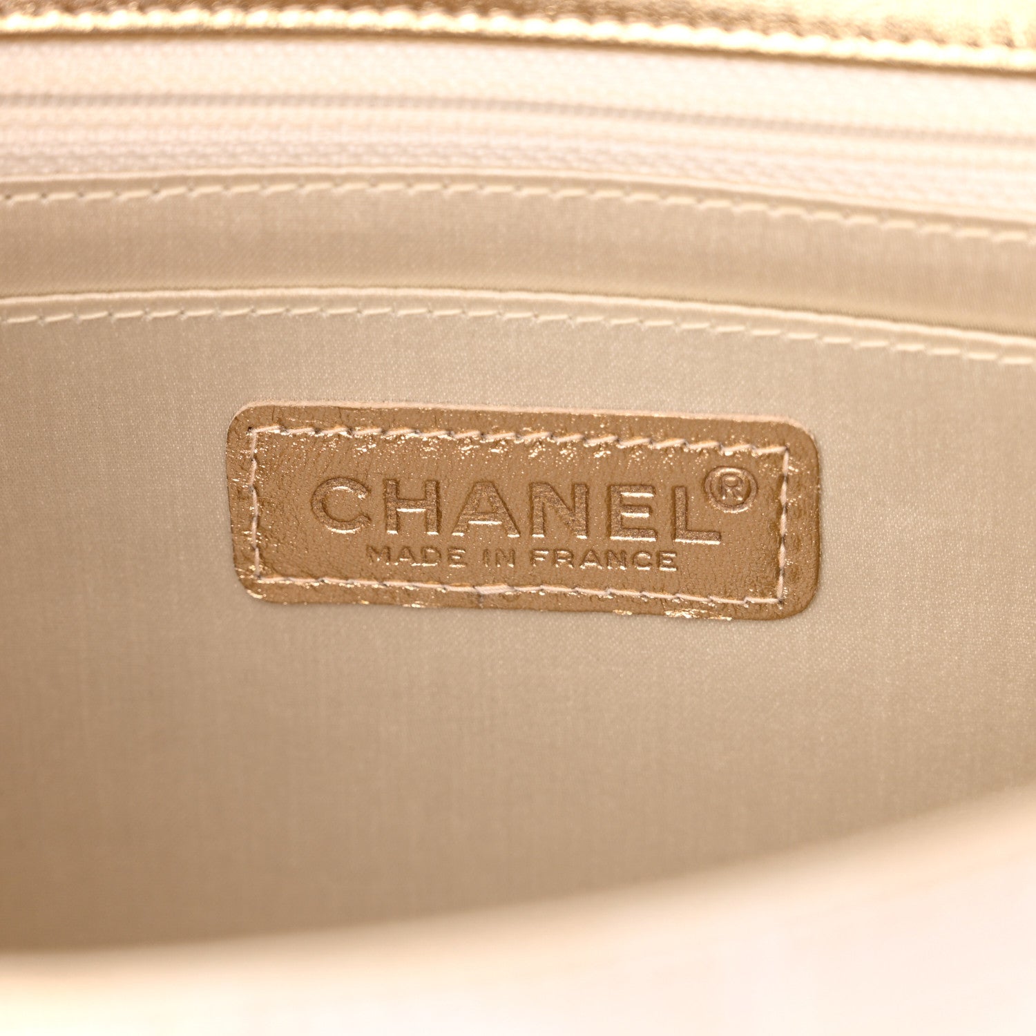 Metallic Nylon Medium Travel Flap Light Gold