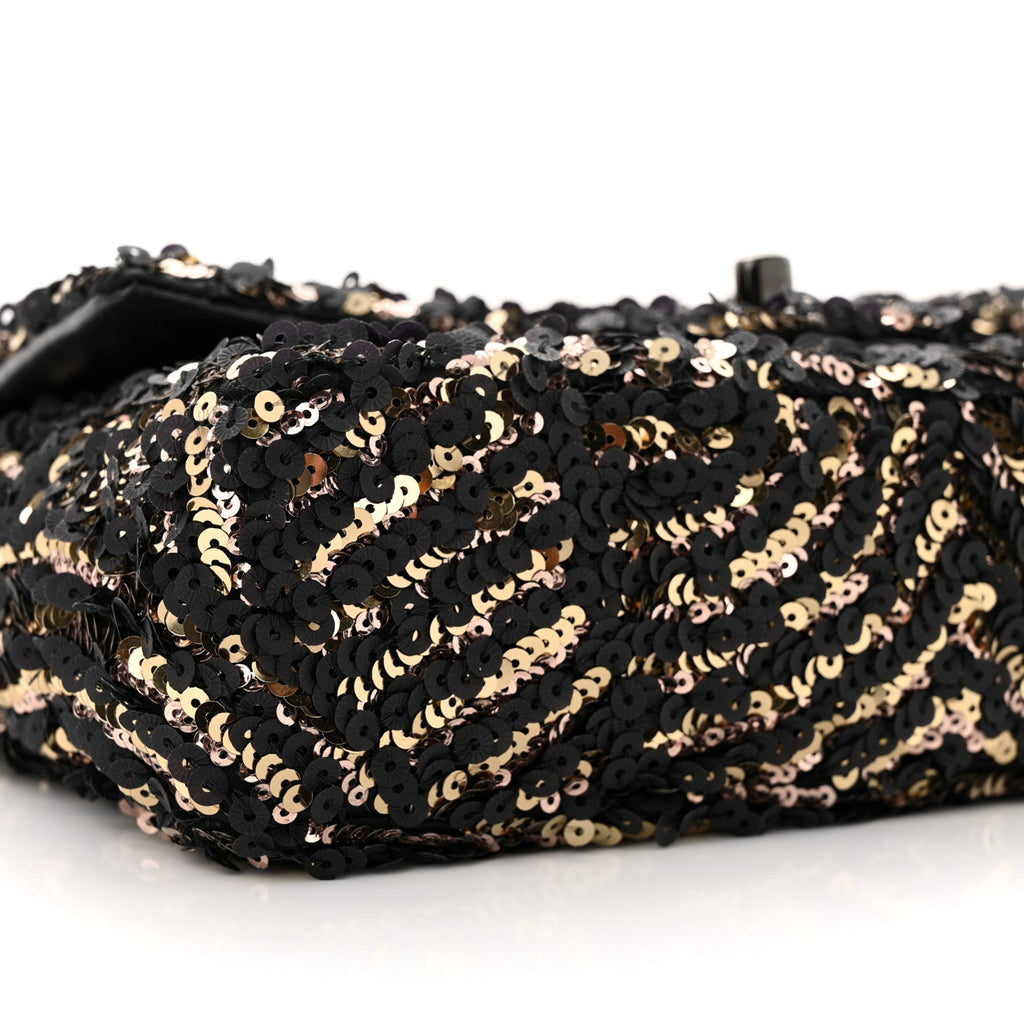 Sequin Mini Rectangular Flap Black Gold