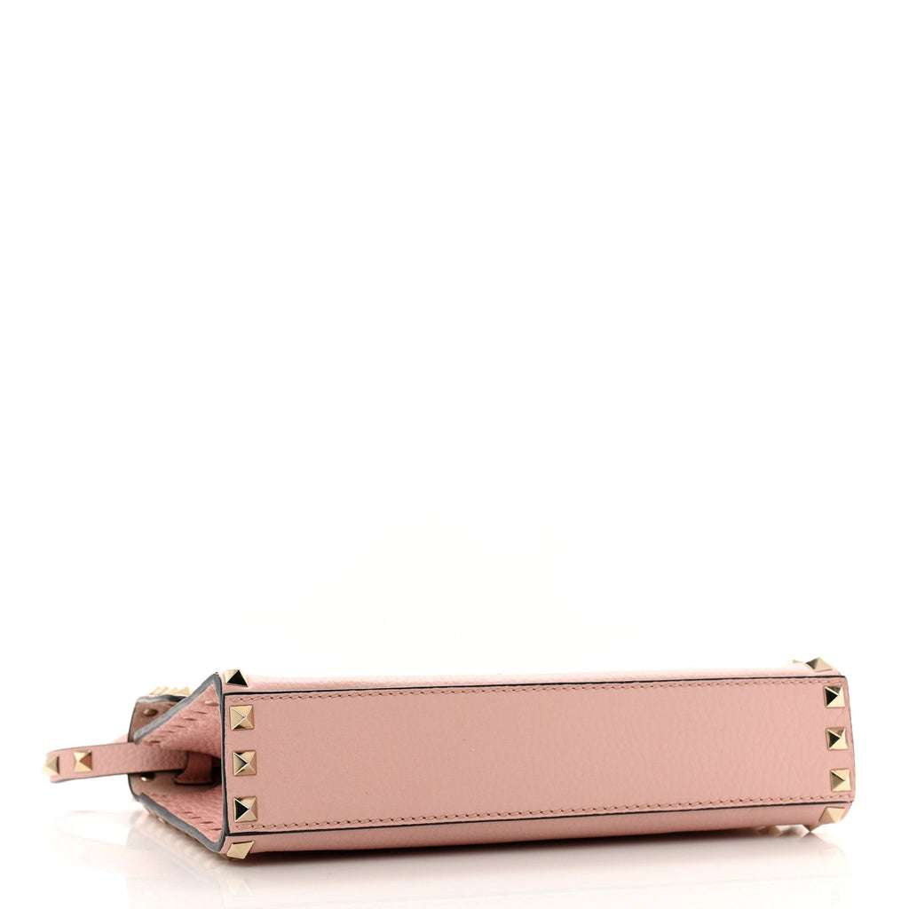 Pebbled Calfskin Medium Rockstud Flip Lock Crossbody Bag Loto