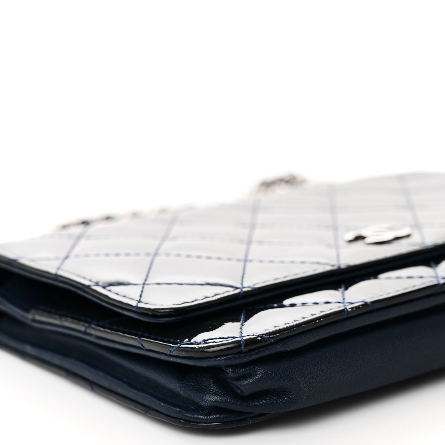 Patent Quilted Wallet On Chain WOC Blue