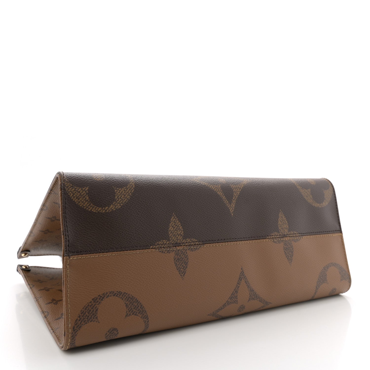 Reverse Monogram Giant Onthego MM