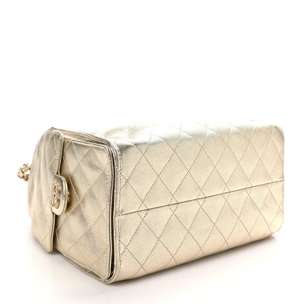 Metallic Caviar Quilted Small Chanel 25 Hobo Gold