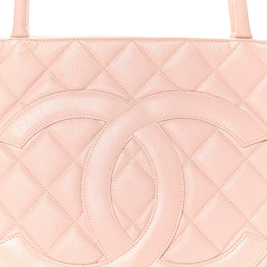 Caviar Quilted Medallion Tote Light Pink