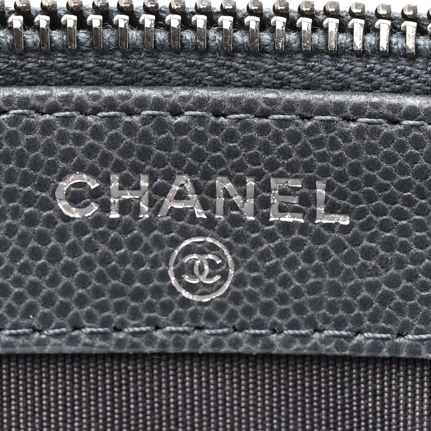 Caviar Quilted Small Clutch With Chain Grey