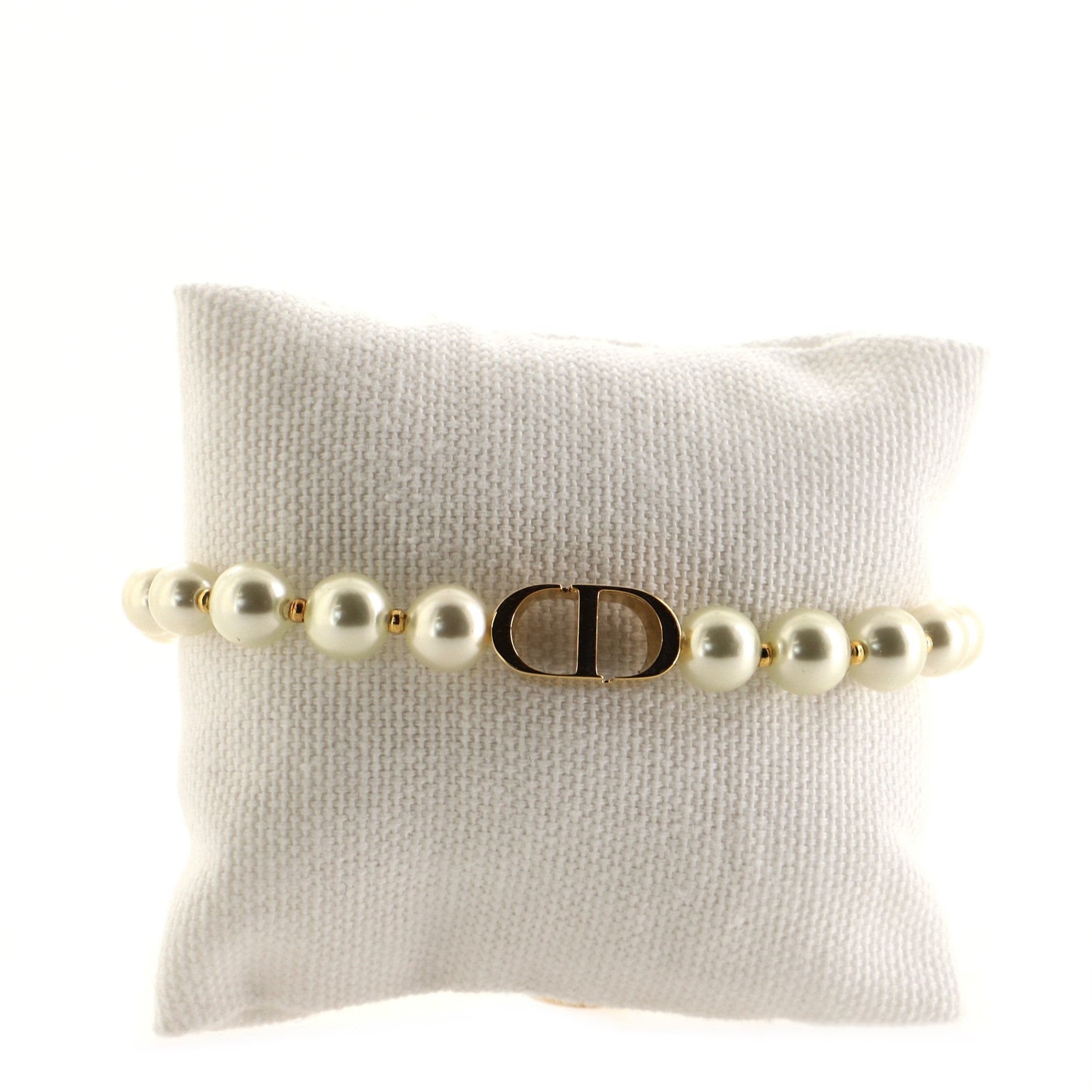 CD Pearl Chain Bracelet Metal and Faux Pearl