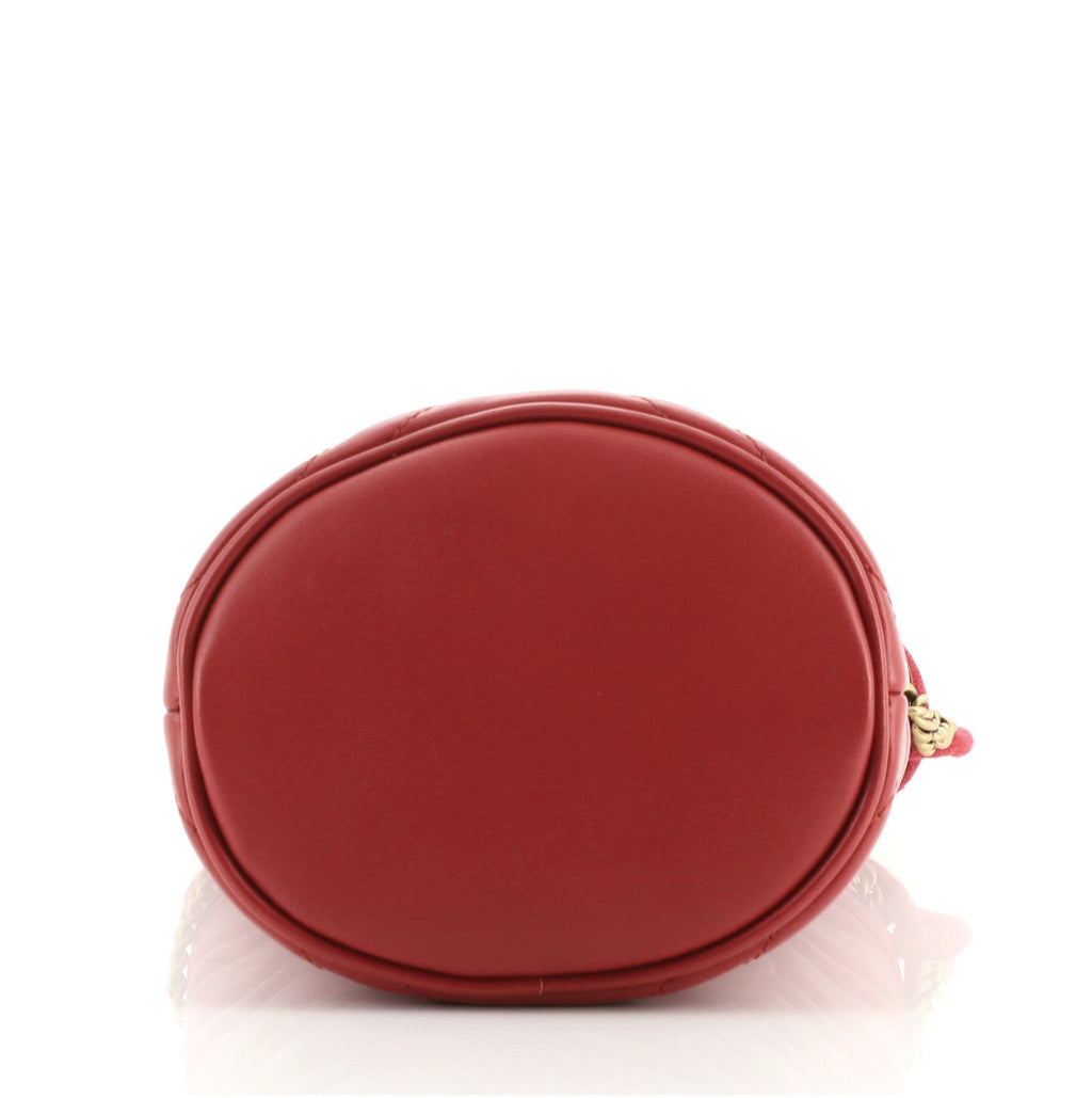 GG Marmont Bucket Bag Matelasse Leather Mini
