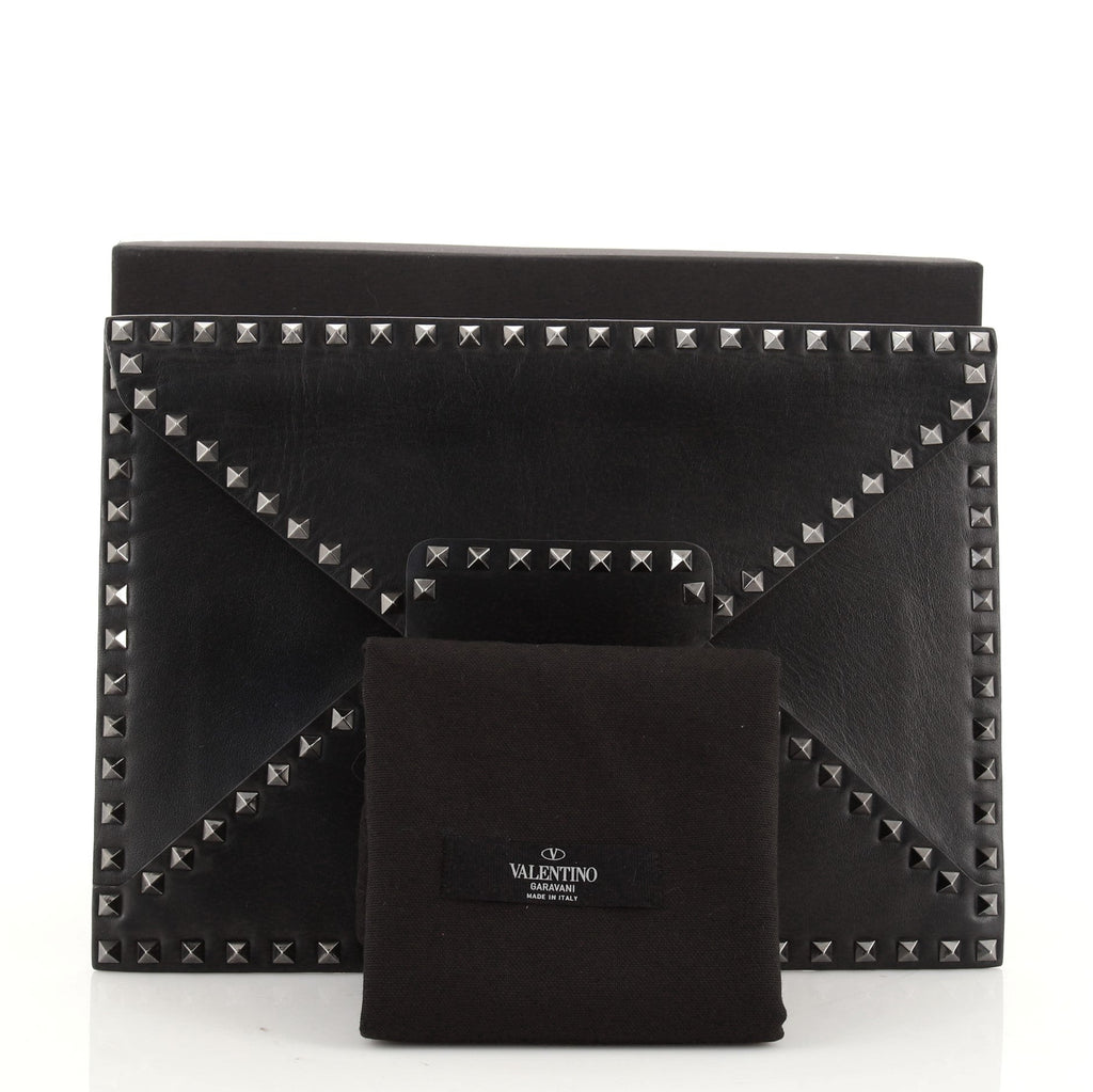 Rockstud Untitled Envelope Clutch Leather Medium