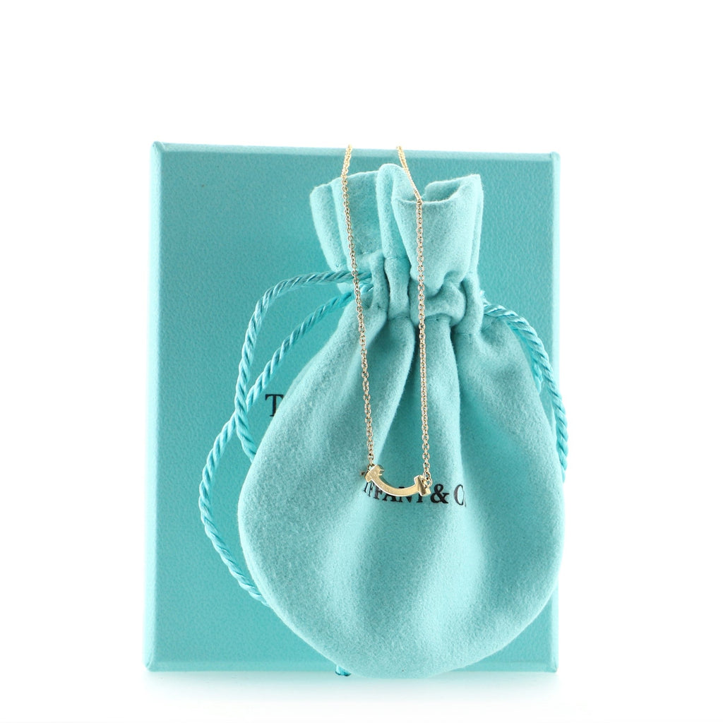T Smile Pendant Necklace 18K Yellow Gold Mini