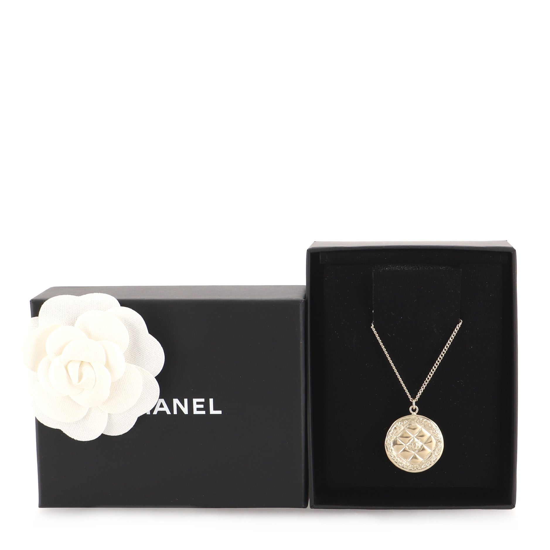 CC Medallion Quilted Pendant Necklace Metal