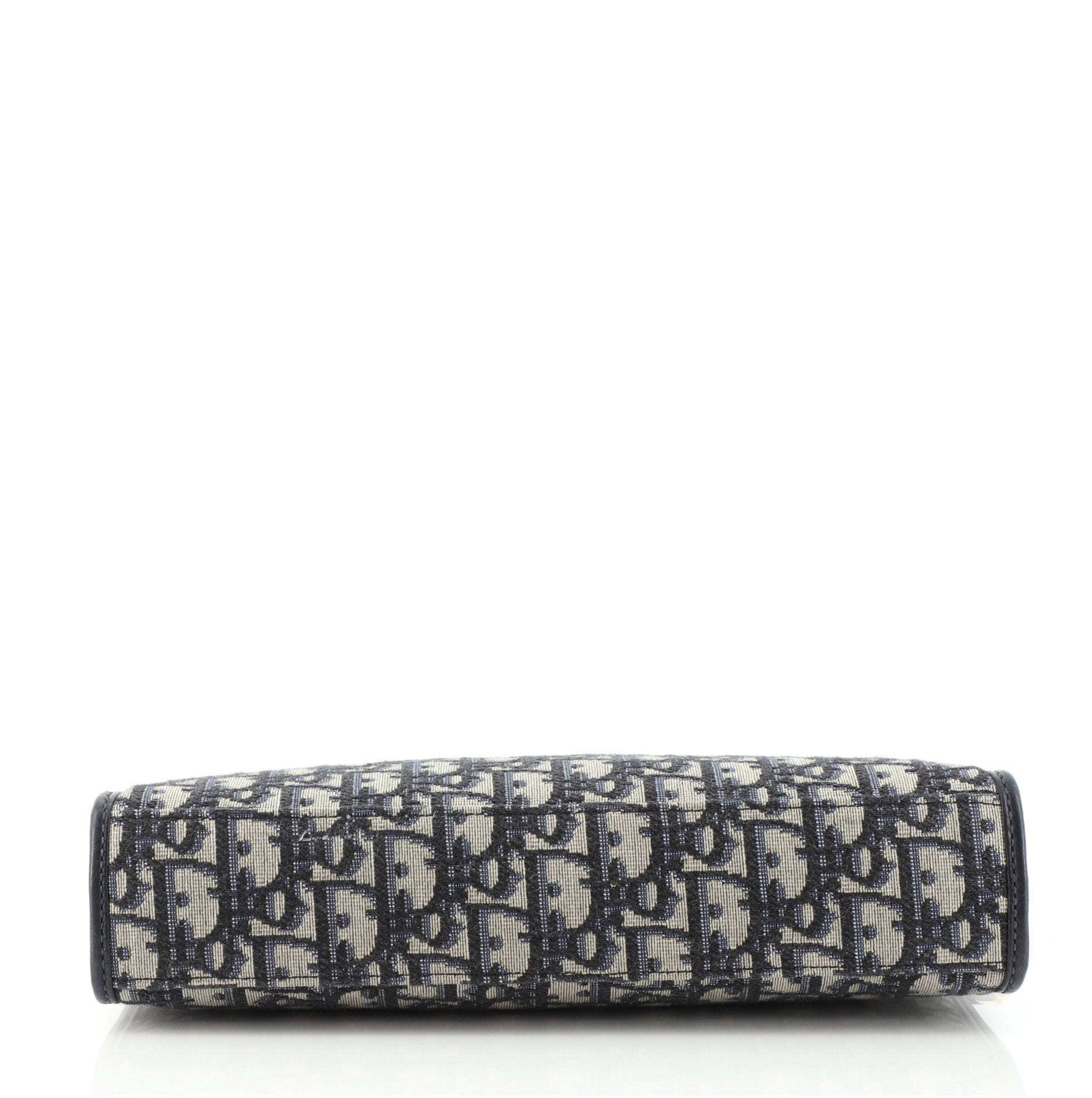 Montaigne Clutch Oblique Canvas 30