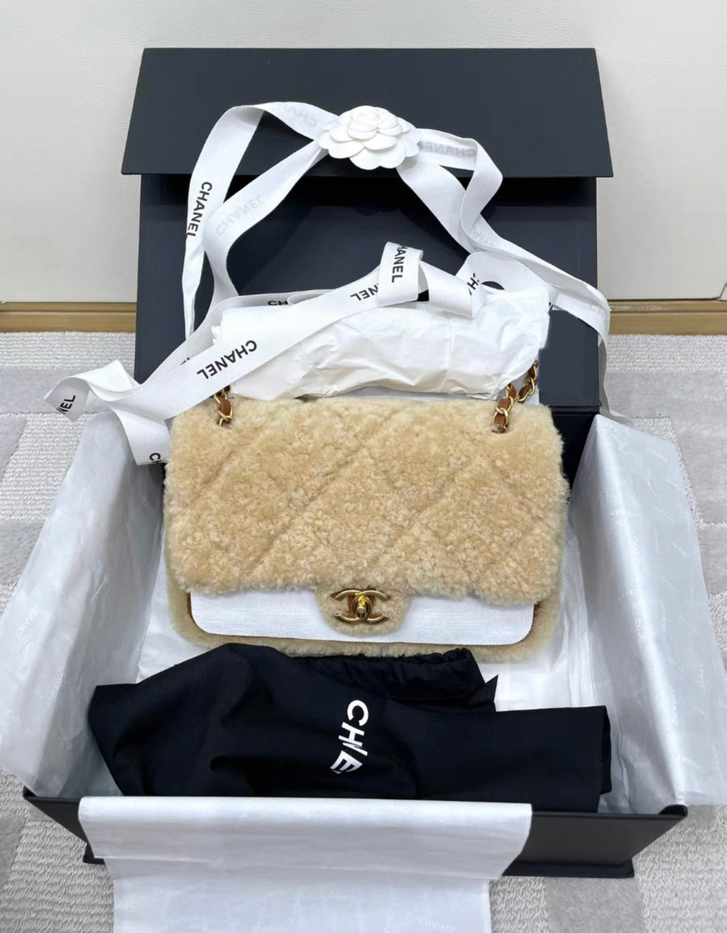 Chanel 24 FLAP BAG Shearling Lambskin & Gold-Tone Metal Beige & Brown
