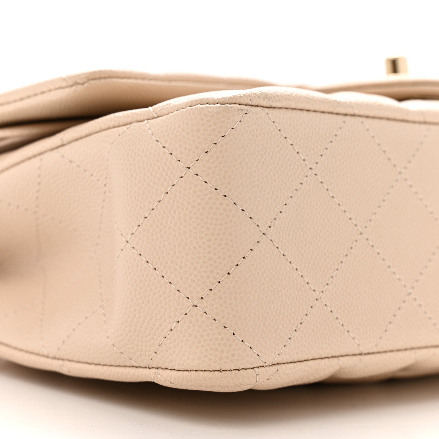 Caviar Quilted Medium Double Flap Ecru