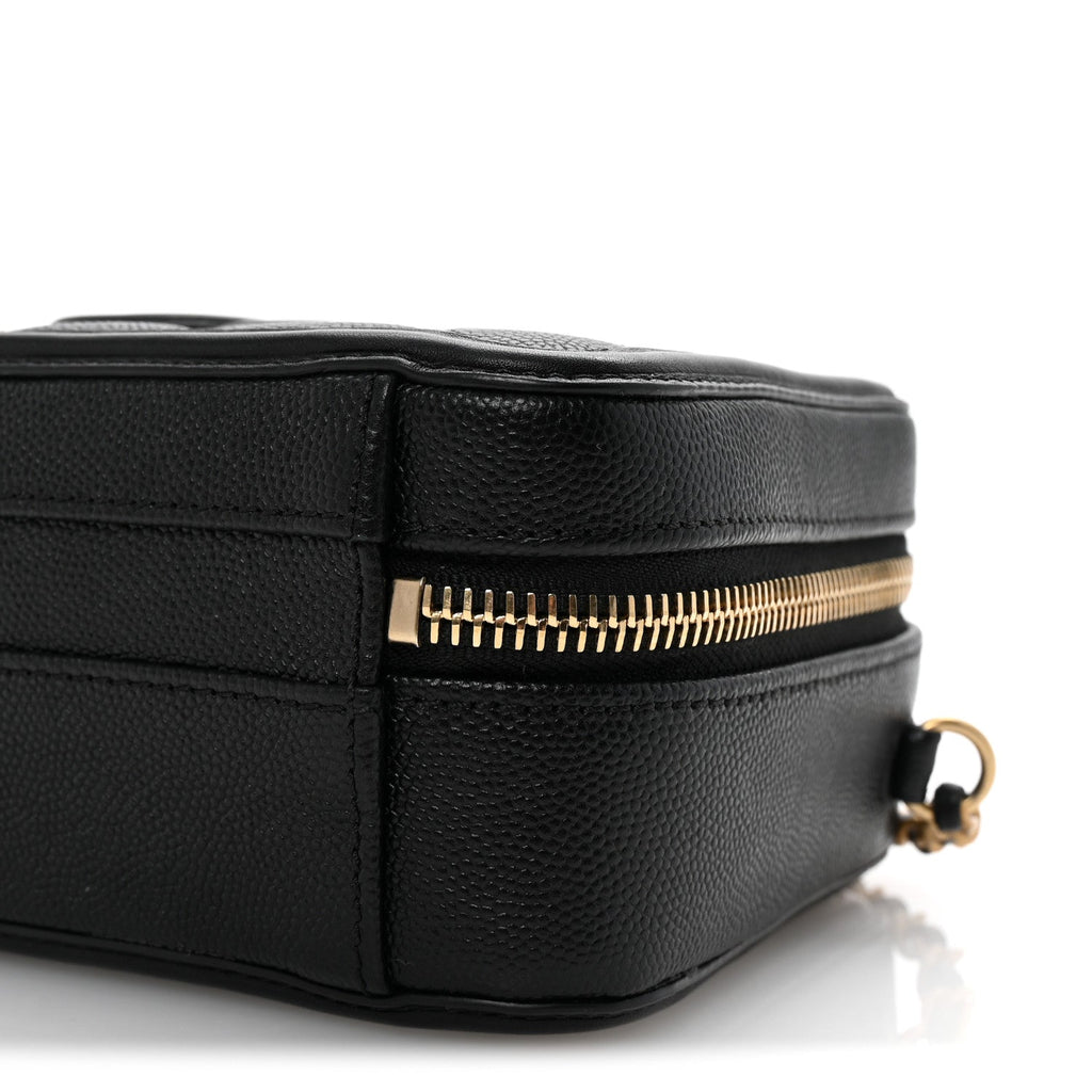 Caviar Quilted Small CC Filigree Vanity Case Black