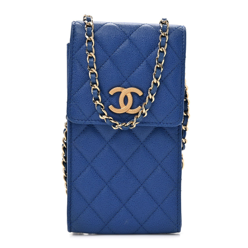 Caviar Quilted CC Airpods Pro and Phone Case With Chain Blue