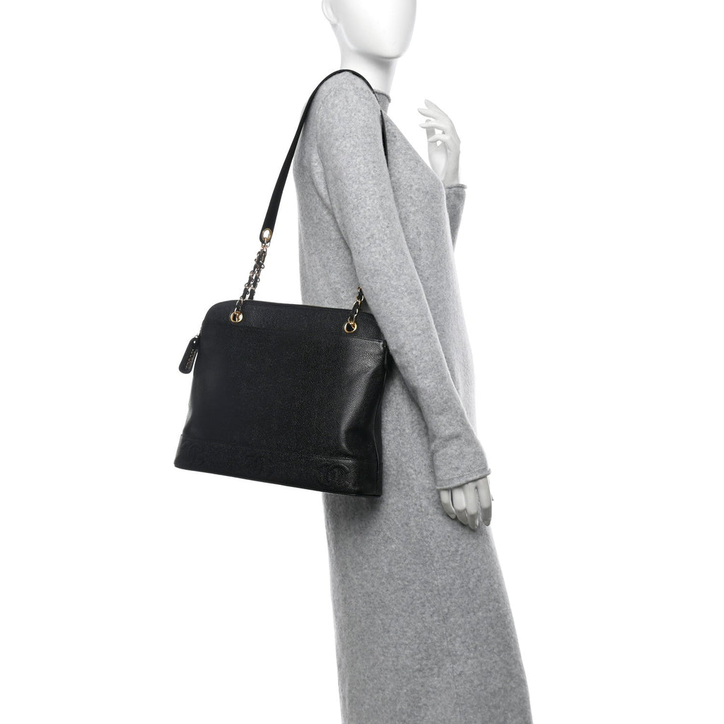 Caviar CC Shoulder Bag Black