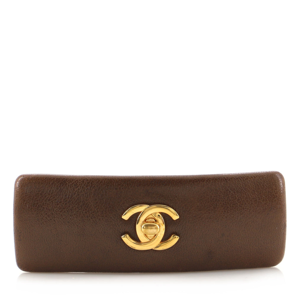 CC Turnlock Barrette Lambskin XS