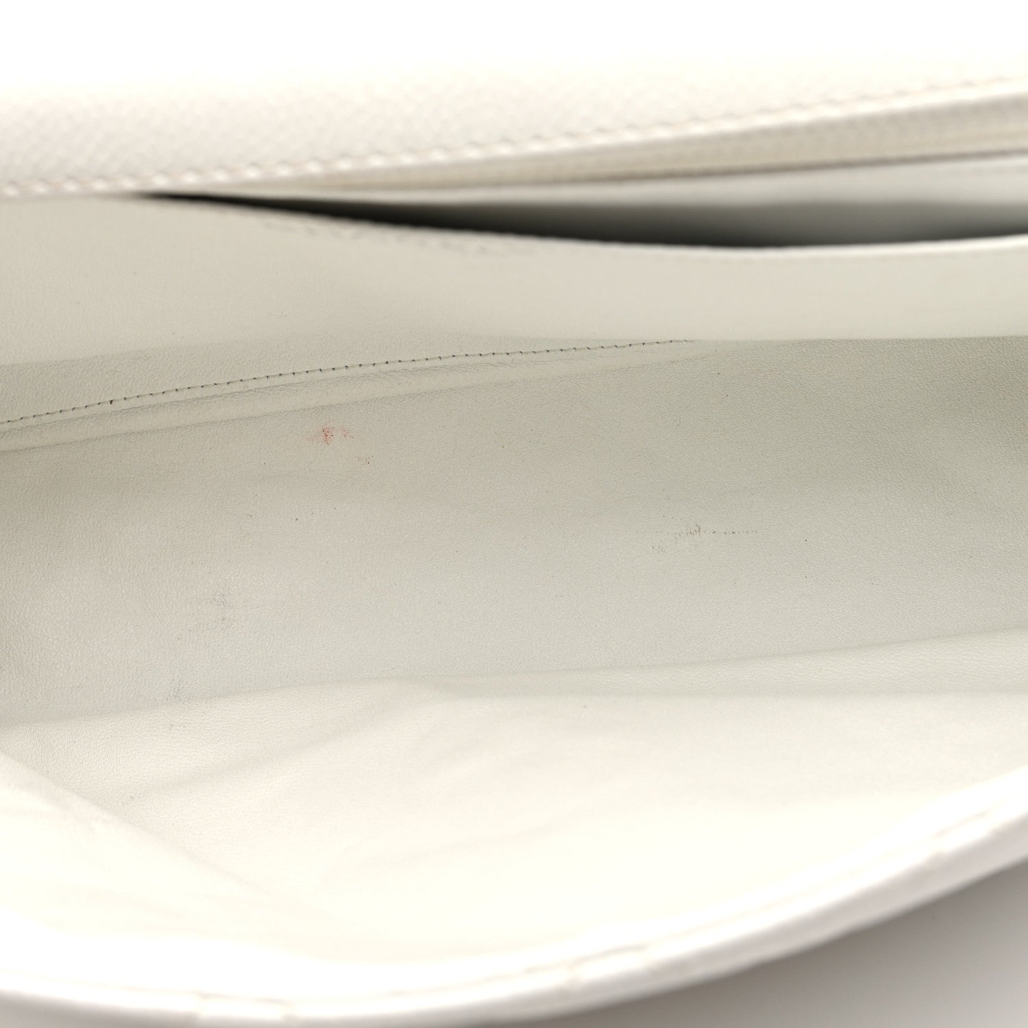 Caviar Quilted Jumbo Single Flap White