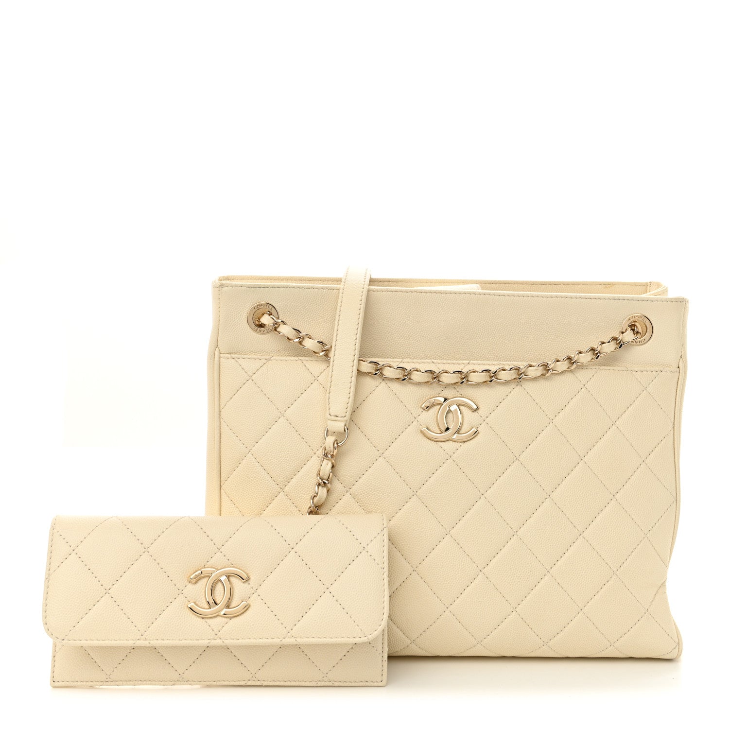 Caviar Quilted In Out Flap Shopping Tote White