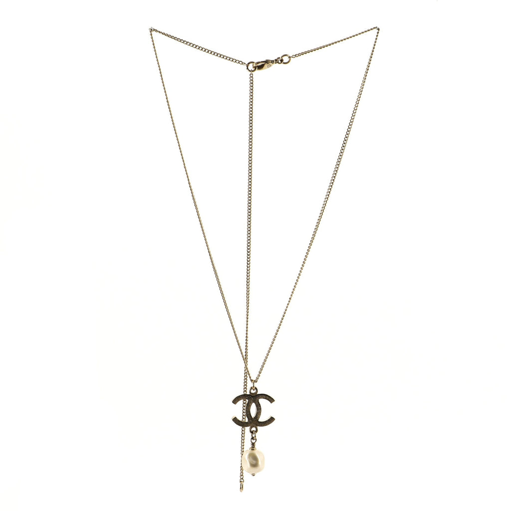 CC Pearl Drop Necklace Crystal Embellished Metal