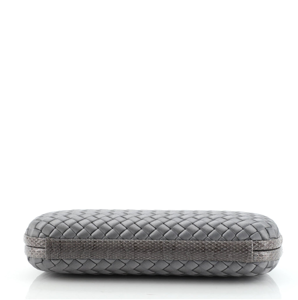 Box Knot Clutch Intrecciato Satin Long