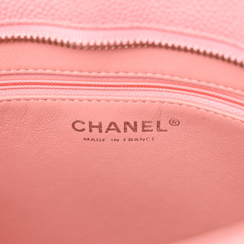 Caviar Quilted Medallion Tote Light Pink