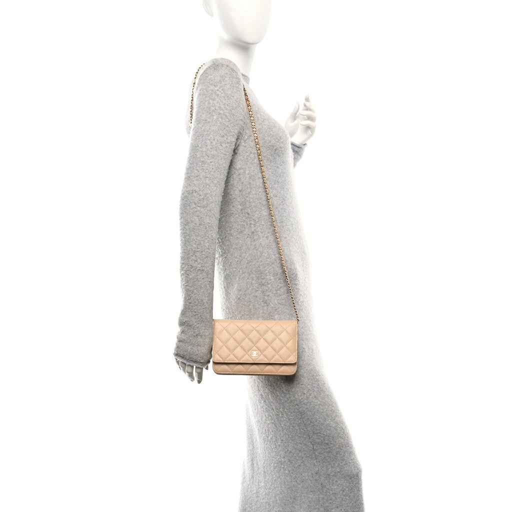 Caviar Quilted Wallet on Chain WOC Beige
