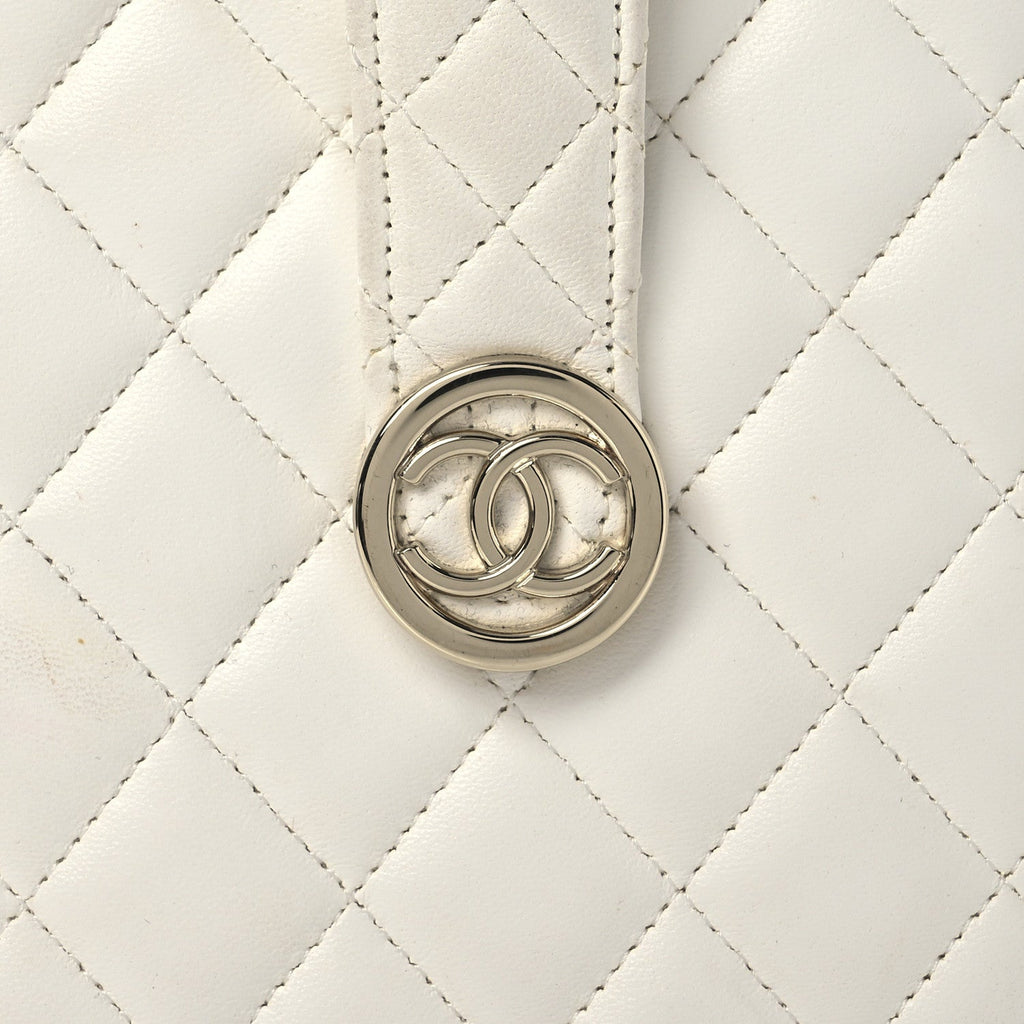 Lambskin Minaudiere Vanity With Handle White
