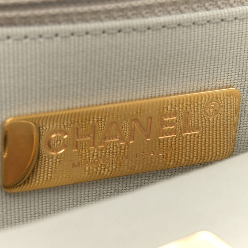 Lambskin Quilted Medium Chanel 19 Flap Grey