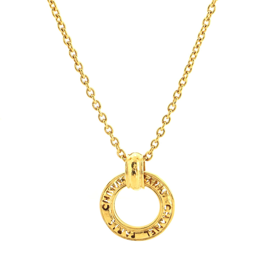 Vintage Logo Circle Pendant Short Necklace Metal