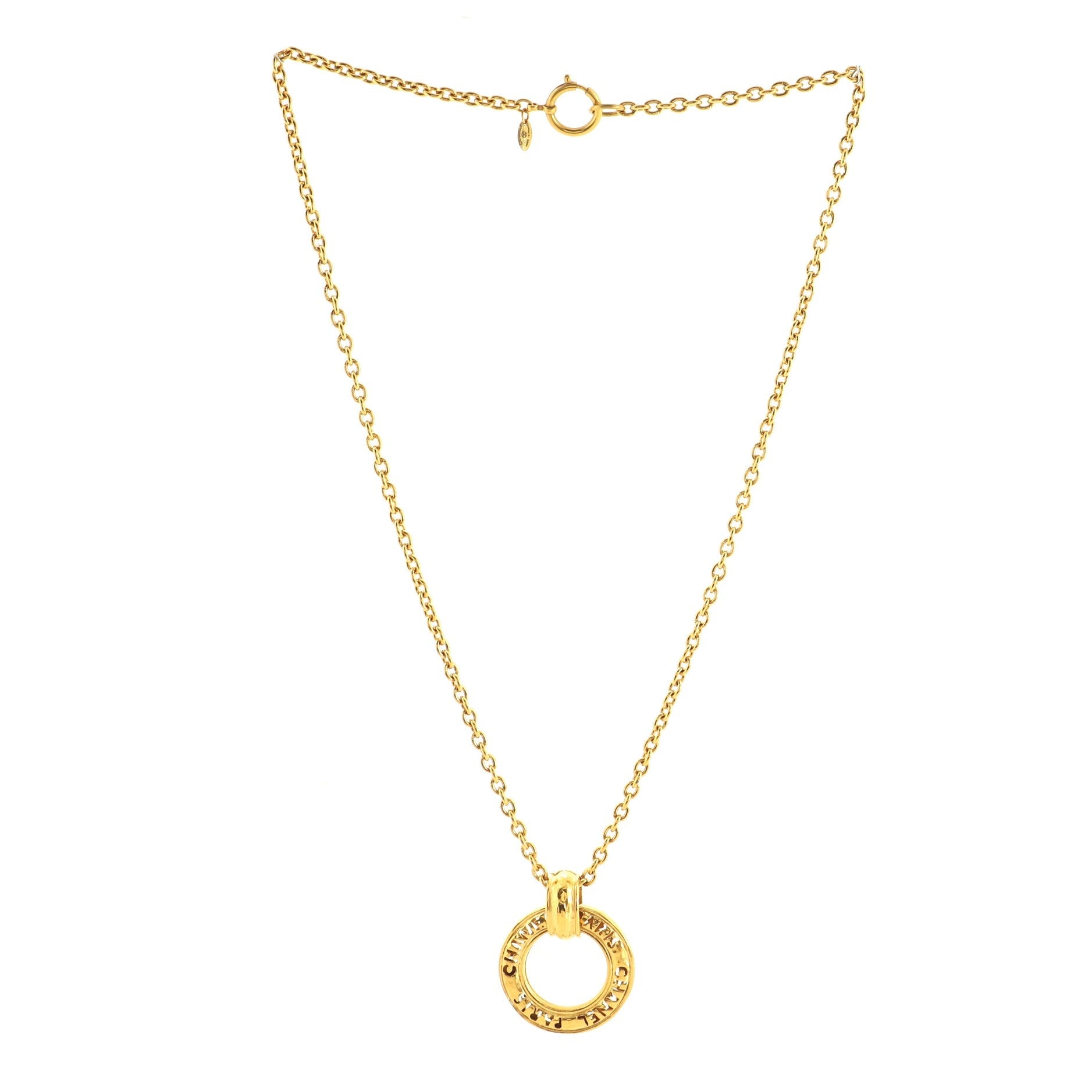 Vintage Logo Circle Pendant Short Necklace Metal