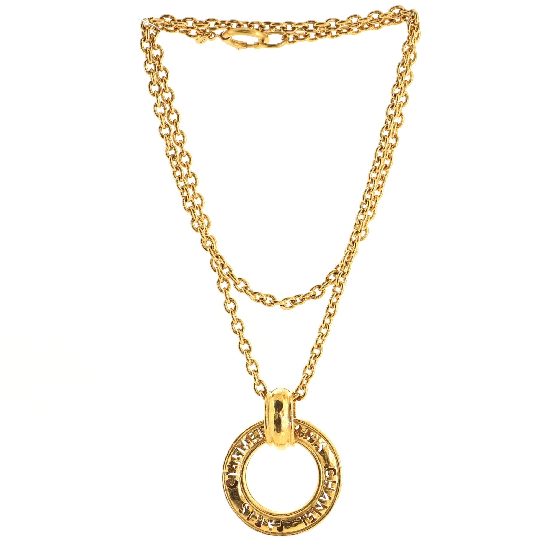 Vintage Logo Circle Pendant Short Necklace Metal