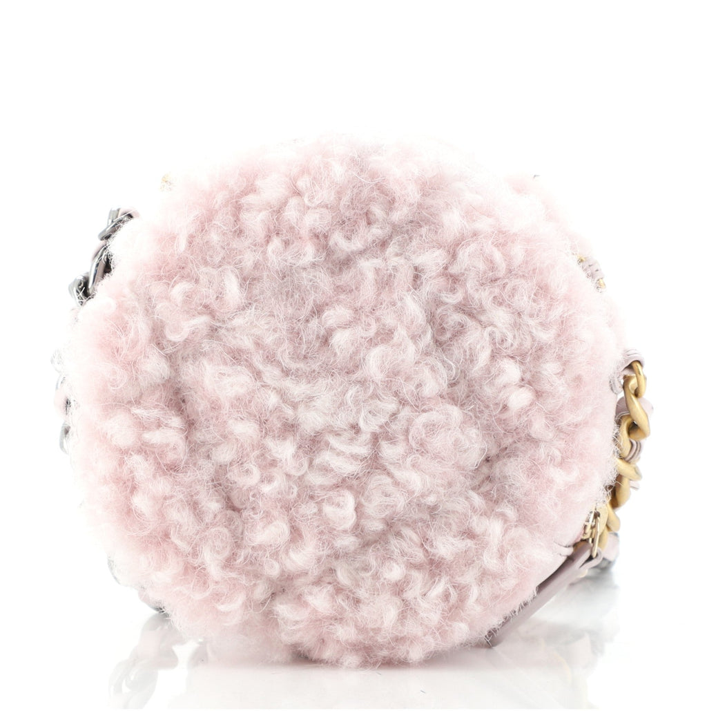 19 Round Clutch with Chain Quilted Shearling