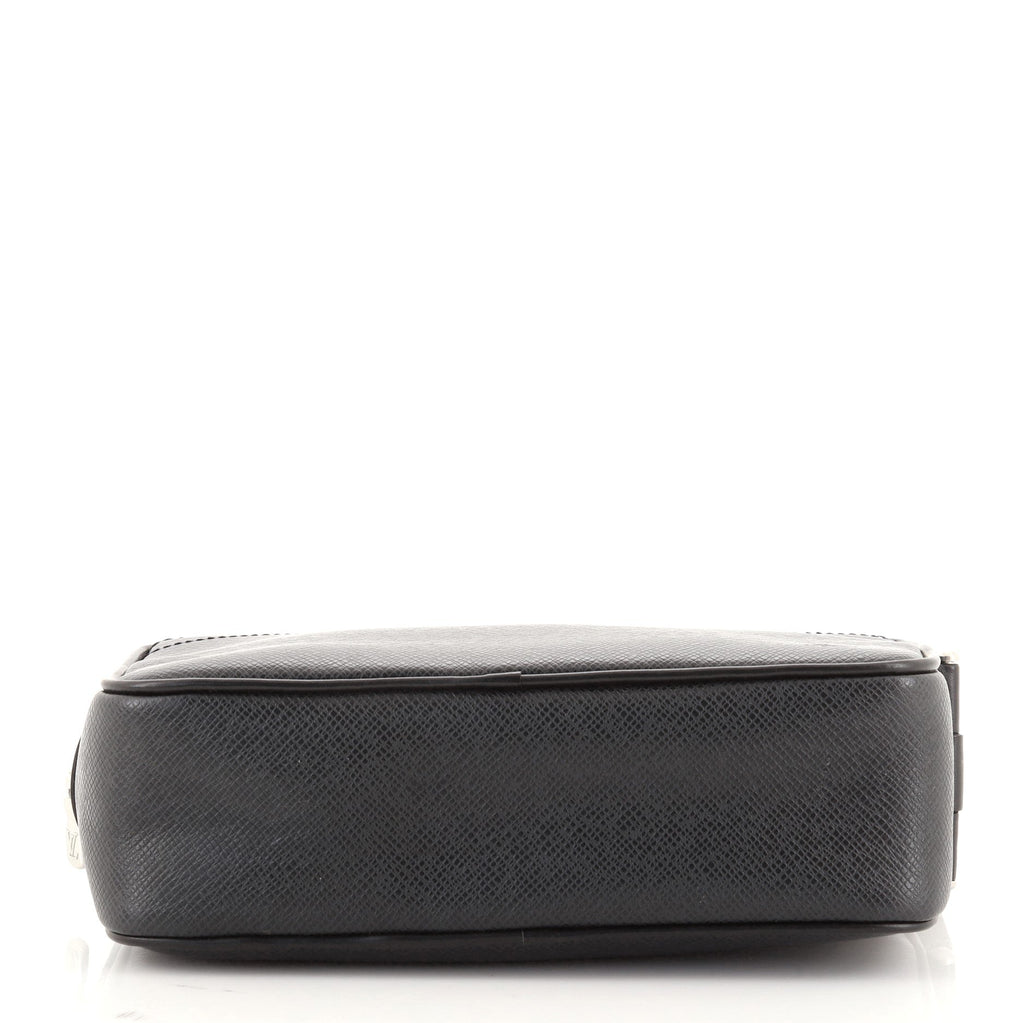 Kaluga Pochette Clutch Taiga Leather