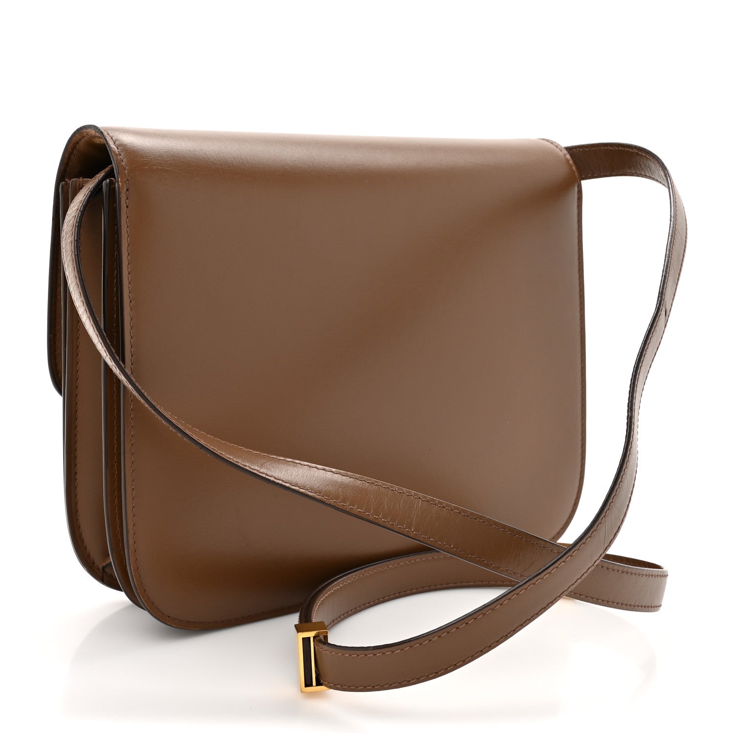 Smooth Calfskin Medium Classic Box Flap Bag Light Camel