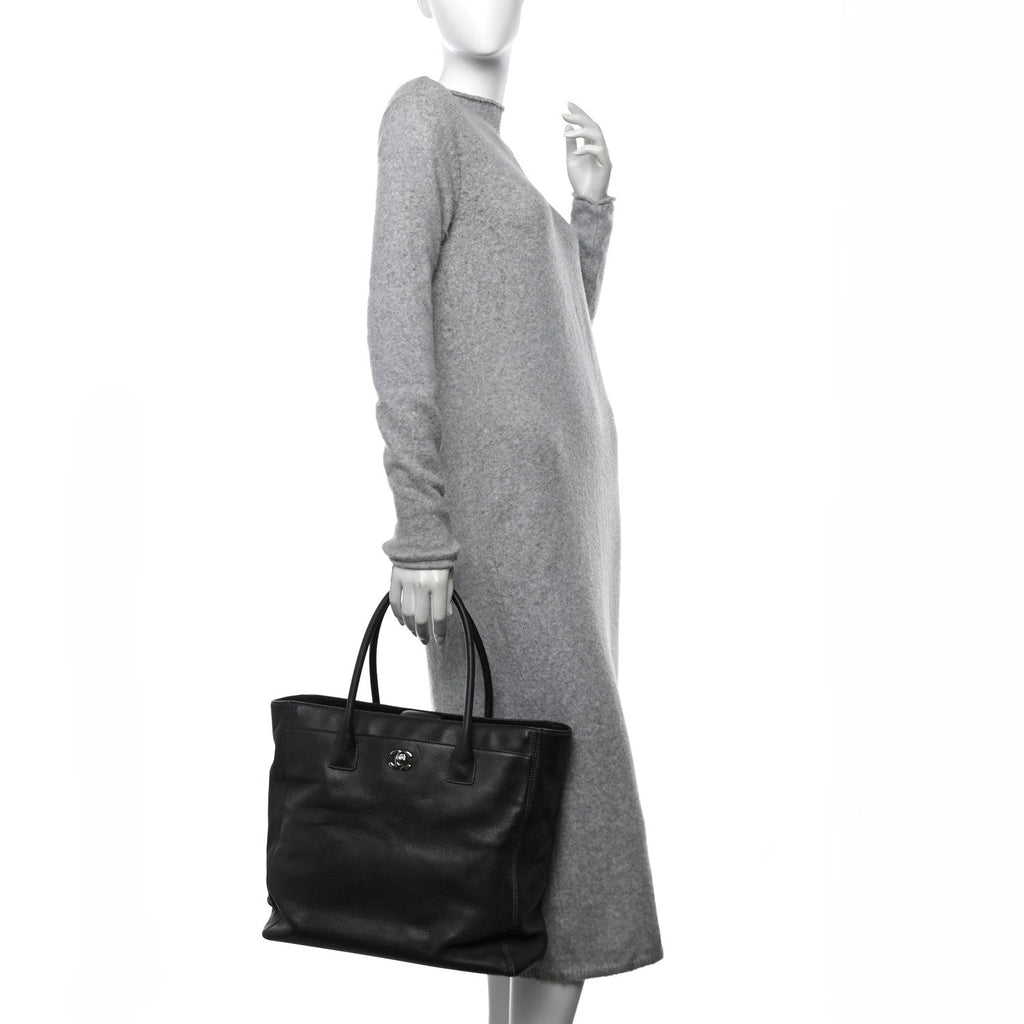 Calfskin Tall Cerf Tote Anthracite