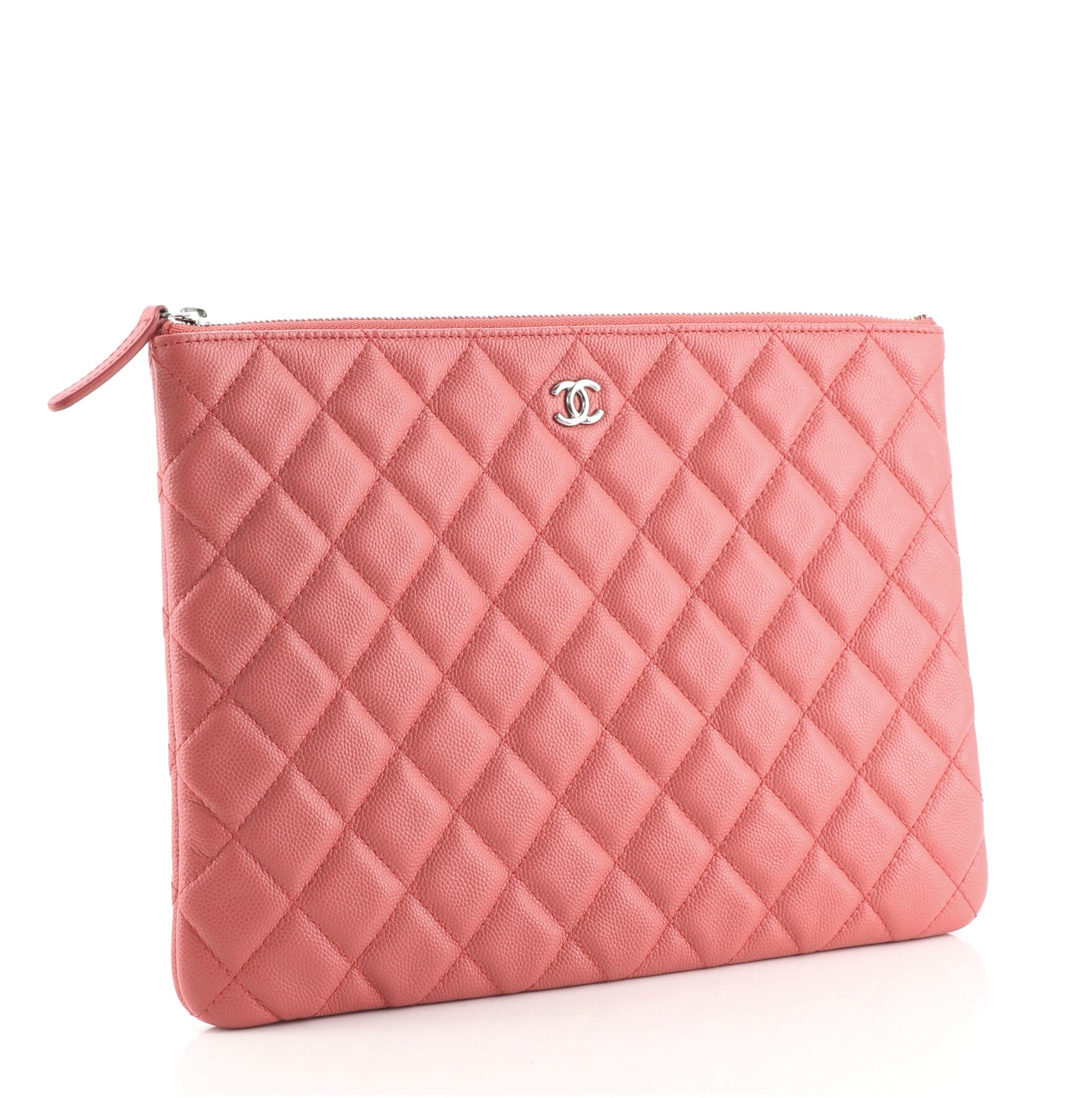 O Case Clutch Quilted Caviar Medium
