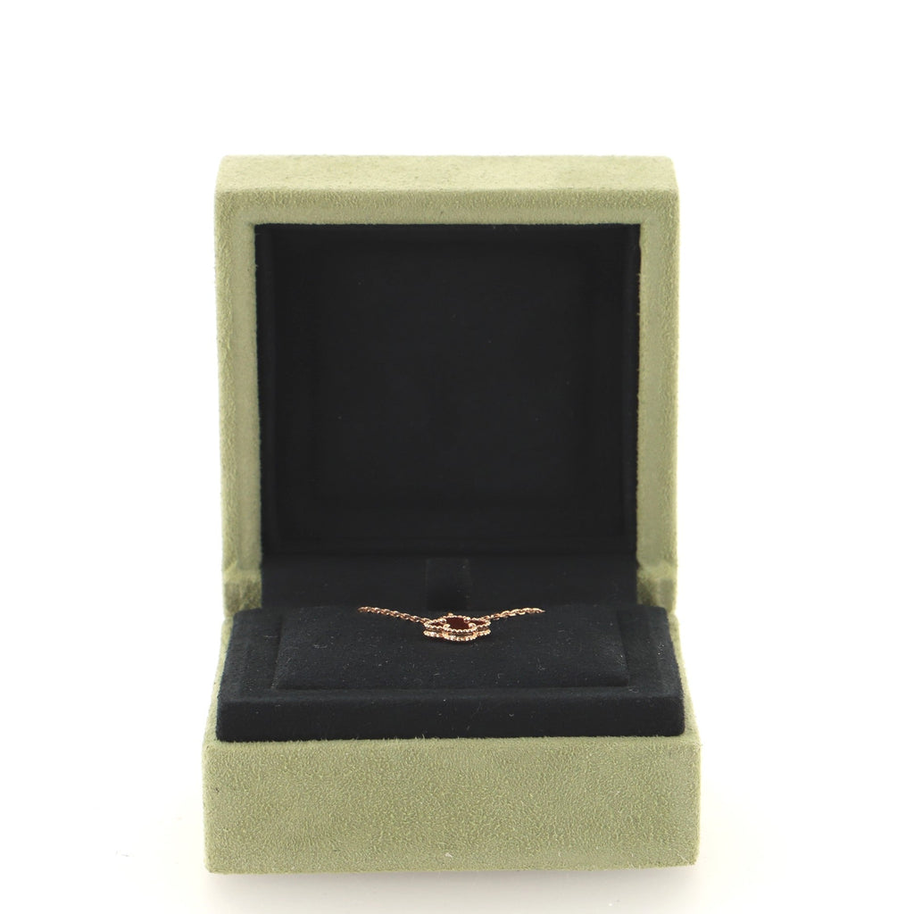 Sweet Alhambra Pendant Necklace 18K Rose Gold and Carnelian