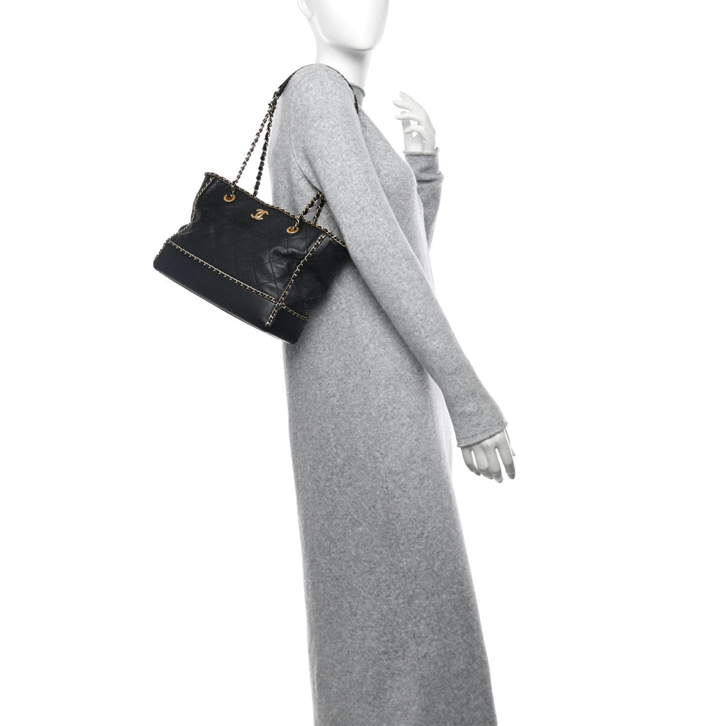 Calfskin Quilted Chain Lines Shopping Tote Black