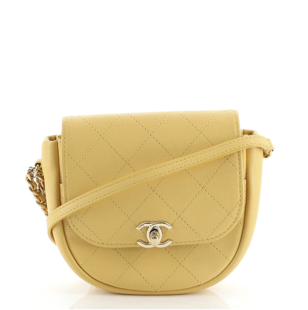 Casual Trip Messenger Bag Quilted Lambskin Mini