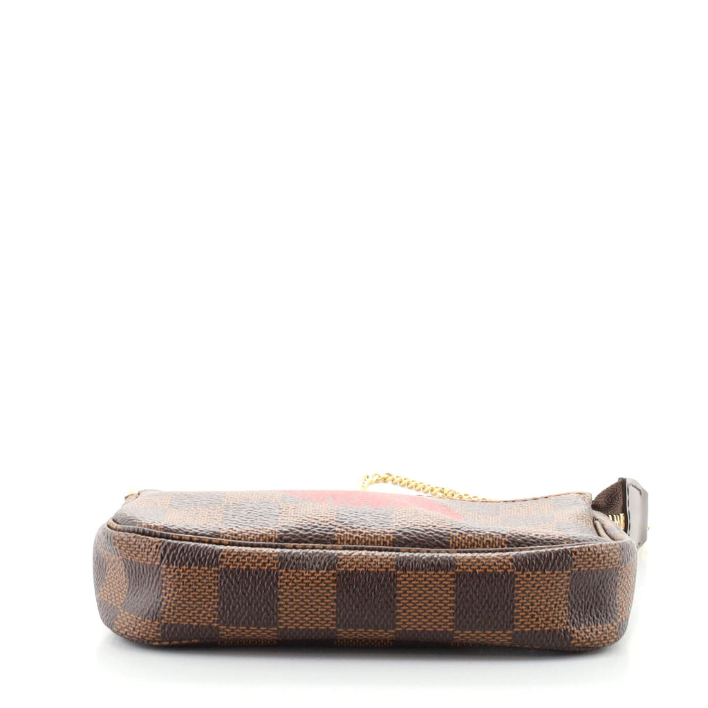 Pochette Accessoires Limited Edition Damier Mini