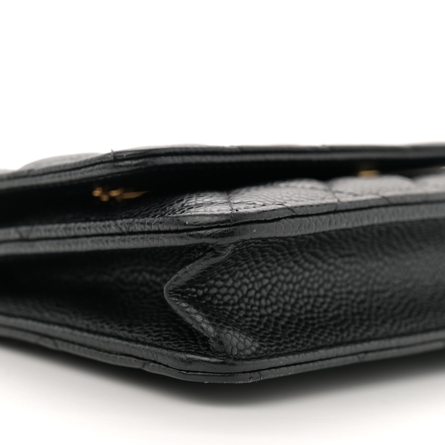 Caviar Quilted Wallet on Chain WOC Black