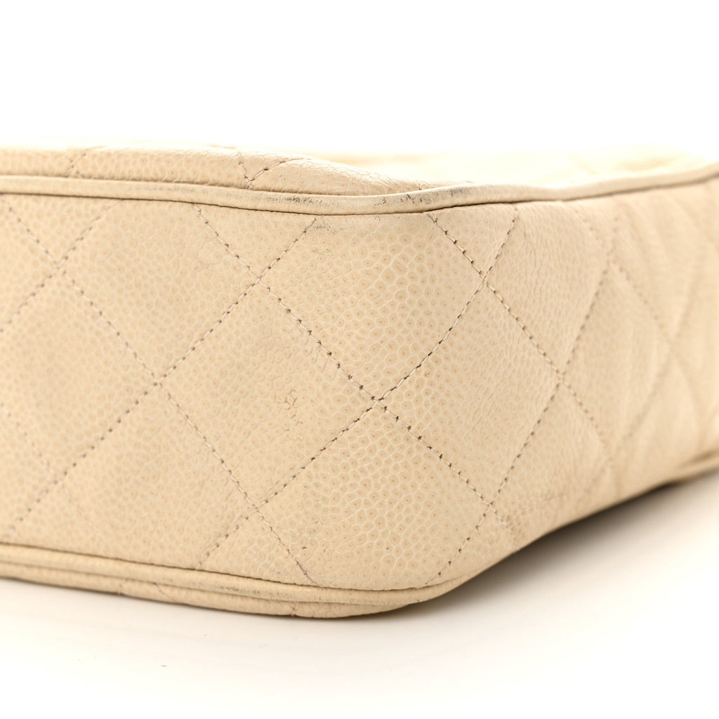 Caviar Quilted Camera Case Beige Clair