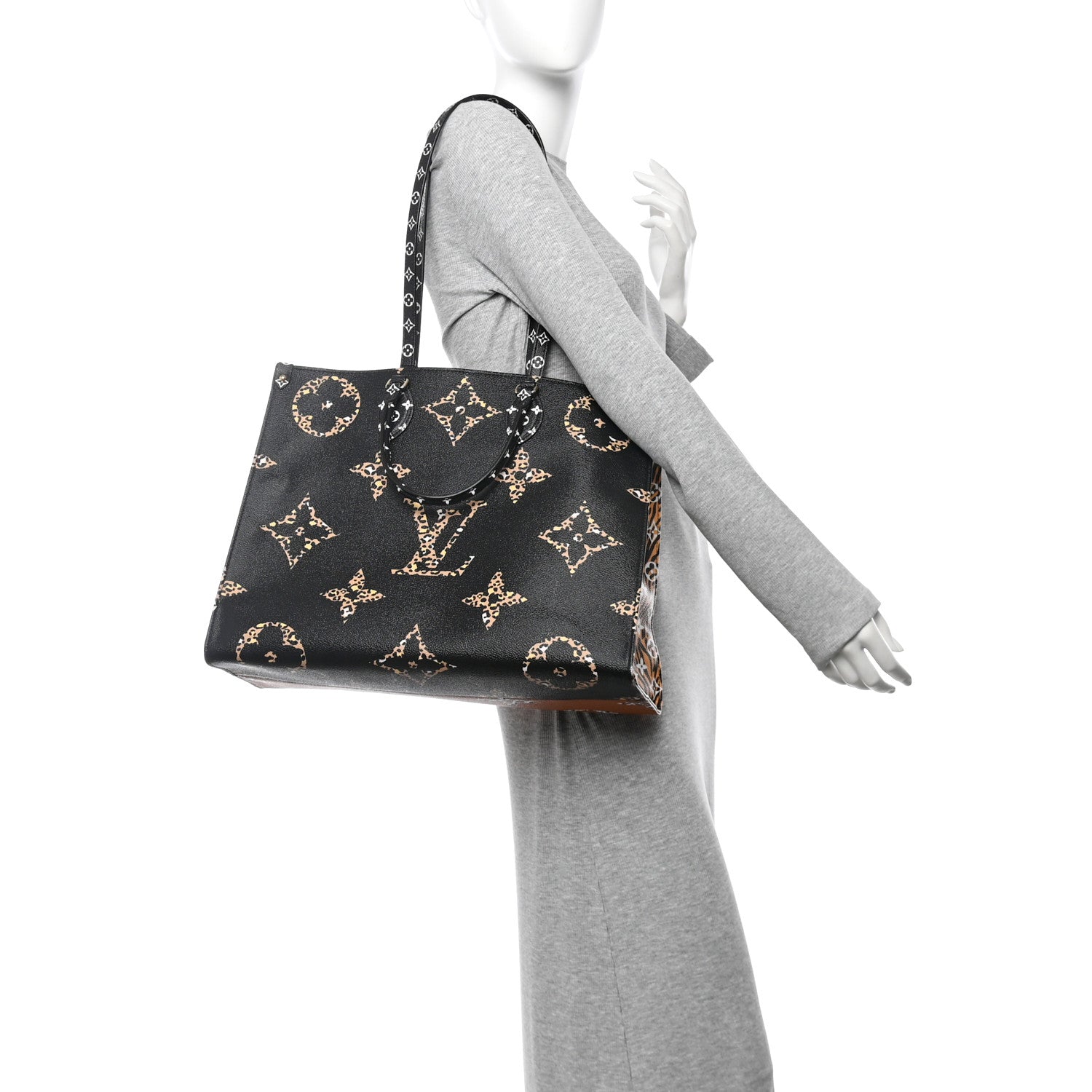Monogram Giant Jungle Onthego GM Black