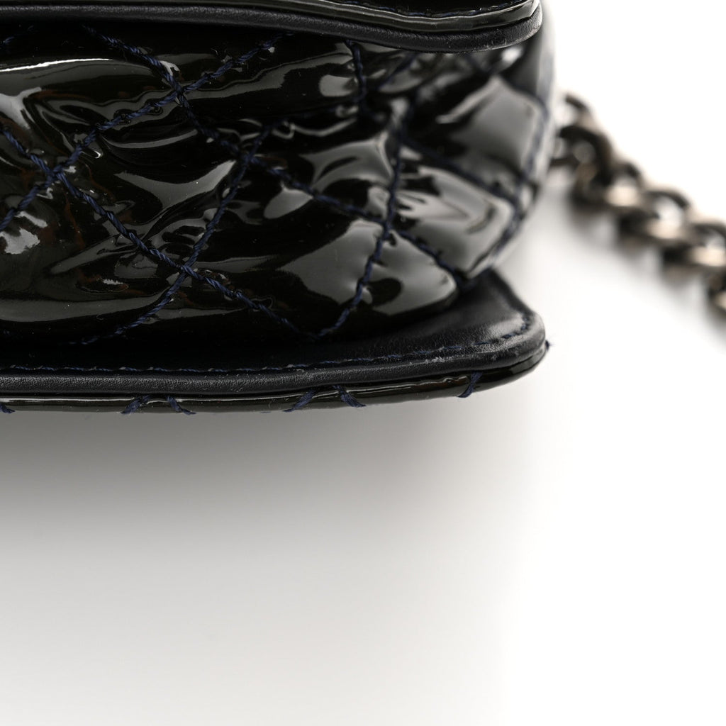 Patent Medium Boy Reverso Flap Black