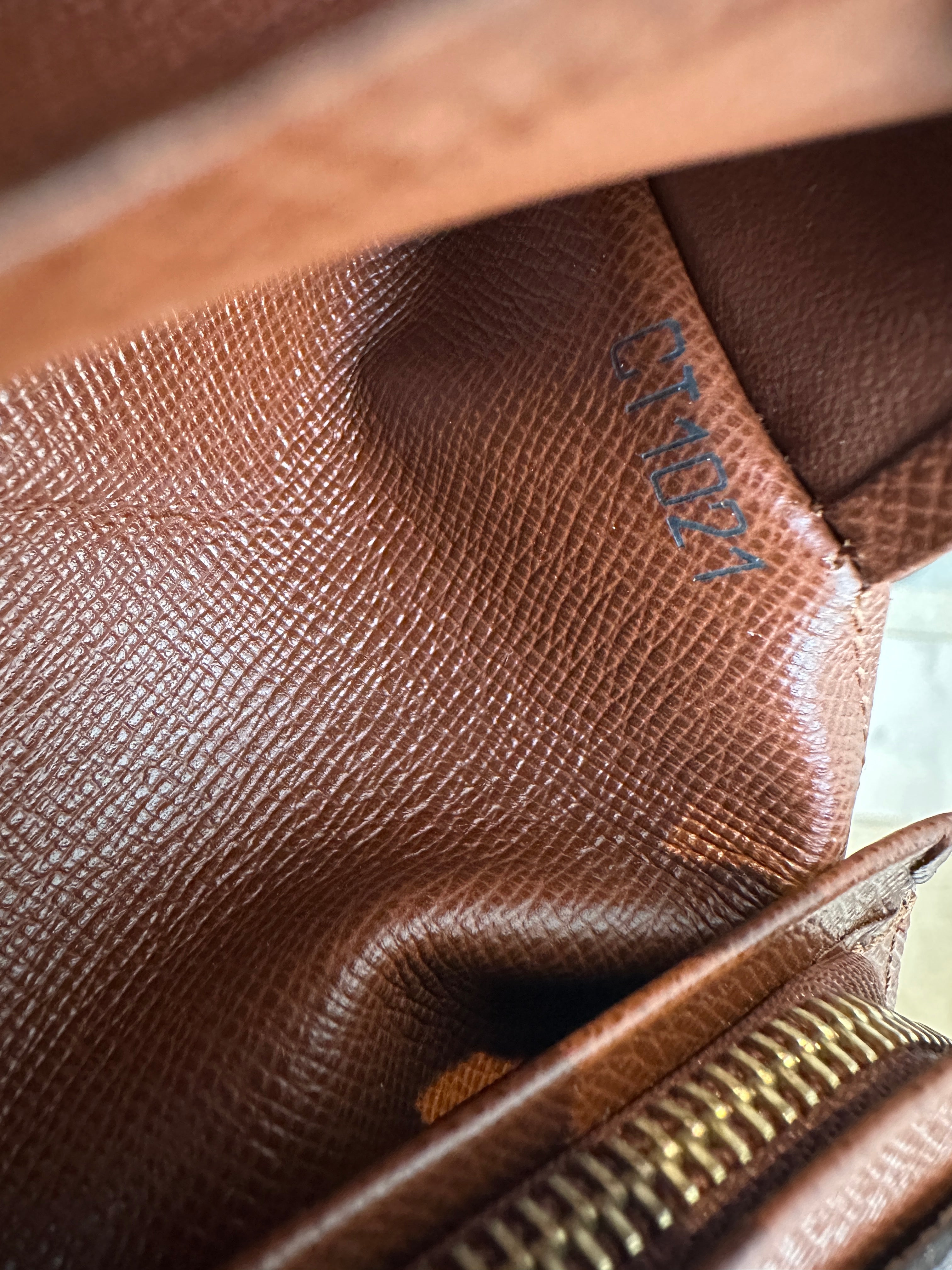 Louis Vuitton Monogram Porte-Monnaie Tresor Compact Wallet