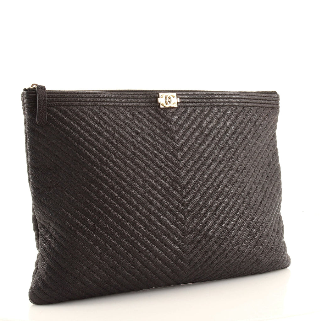 O Case Clutch Chevron Caviar Large