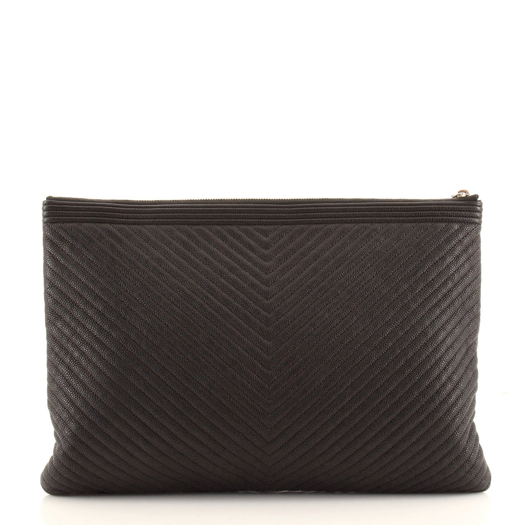 O Case Clutch Chevron Caviar Large