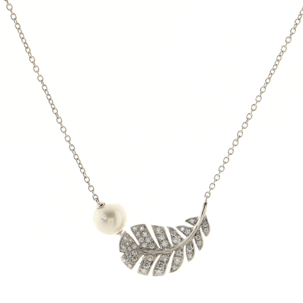 Plume De Chanel Pendant Necklace 18K White Gold and Diamonds with Pearl