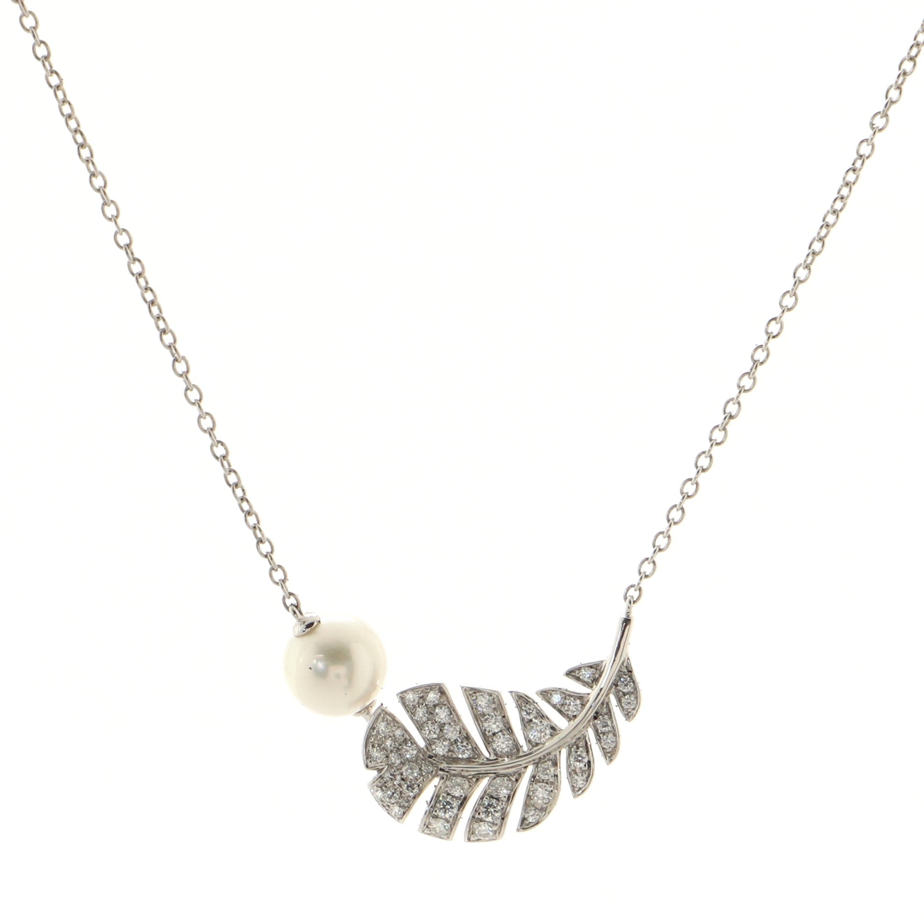 Plume De Chanel Pendant Necklace 18K White Gold and Diamonds with Pearl